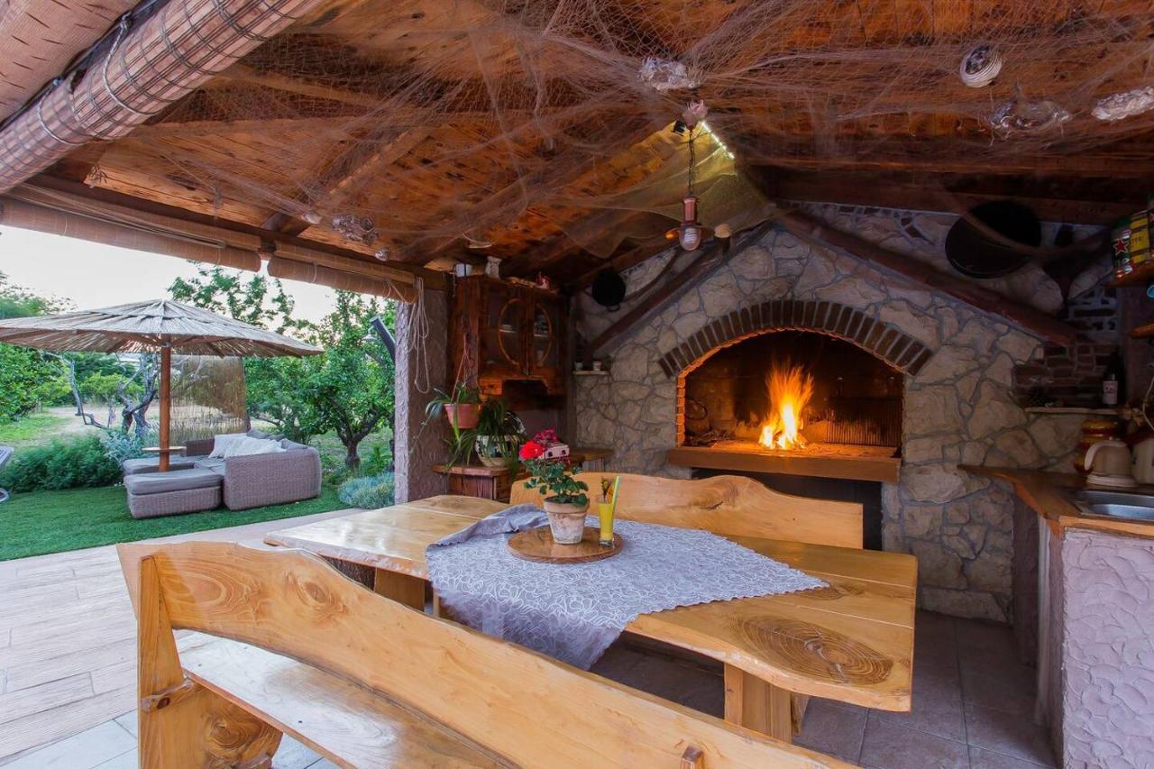 Villa Barbara Kaštela Kültér fotó